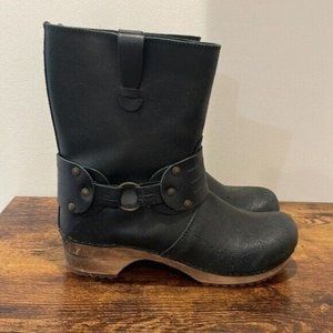 SANITA ‘Mohawk' Wooden Clog Boots black factory distressing size EU 41 size 10